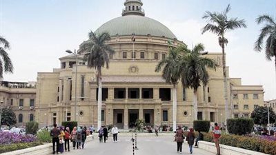 رئيس جامعة القاهرة ينعى ساطع النعماني.. ويشيد بقرار السيسي 