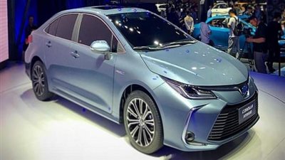 تويوتا تكشف عن سيارتها 