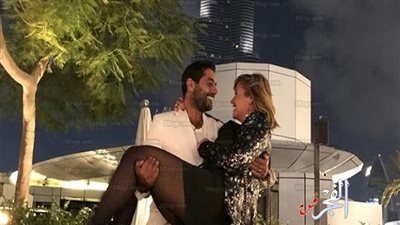 شاهد.. صور جديدة لهنا شيحة وفلوكس من شهر العسل