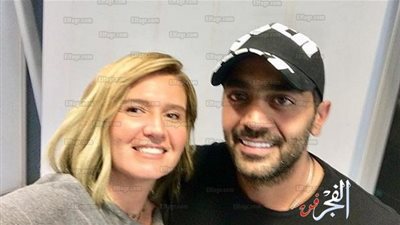 صورة جديدة تجمع أحمد فلوكس بـ هنا شيحة أمام برج خليفة