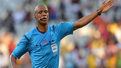 عاجل.. إيقاف حكم مباراة الترجي وأول أغسطس بتهمة الرشوة (صورة)