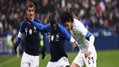 فرنسا تستعيد توازنها بفوز مثير على أوروجواي وديا
