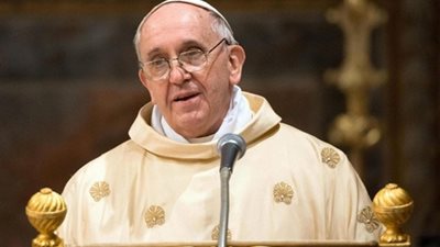 البابا فرنسيس: خدمة الآخرين سمة أساسية لحياة الشباب