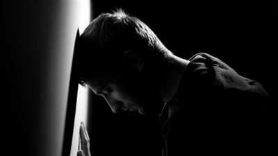 طرق علاجه والوقاية منه.. كل ما تريد معرفته عن الاكتئاب