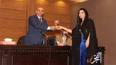 تكريم رشا السيد من مونديال القاهرة عن دورها في 