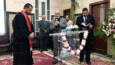 تنصيب مايكل ملاك راعيًا للكنيسة الإنجيلية بالعمرانية (صور) 