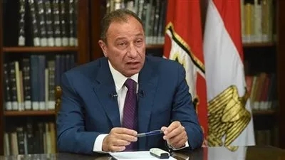 الإطاحة بالنجوم وصناعة جيل ذهبي.. رحلة في عقل رئيس الأهلي