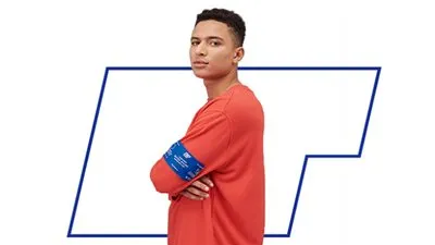 شركة ناشئة تطور 