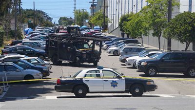 مقتل شخصين بإطلاق للنار قرب محل تجاري في فلوريدا