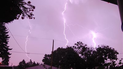 حالة وفاة وإصابتان بـ