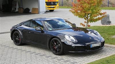 بورش ستكشف عن الجيل الجديد من سيارتها 