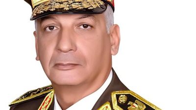 عاجل.. وزير الدفاع يغادر إلى السودان لتعزيز التعاون العسكري 