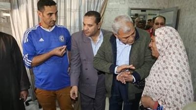 عاجل.. محافظ المنوفية يأمر بصرف إعانات لأسر المتوفيين والمصابين في حادث 