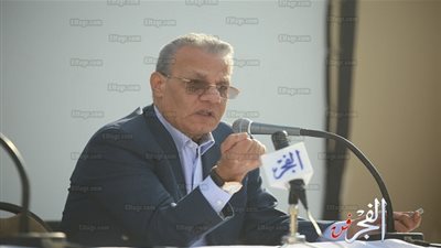 عادل حمودة يكشف الجانب الإنساني في حياة صلاح أبو سيف  (فيديو وصور)