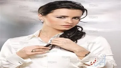 نور اللبنانية: أسرتي مازالت تناديني بـاسمي الحقيقي