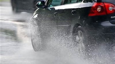 نصائح هامة لقيادة السيارة الكهربائية في الشتاء.. تعرف عليها 