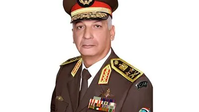 وزير الدفاع يعود إلى القاهرة بعد زيارة رسمية للسودان (كواليس الزيارة)