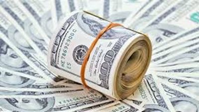 الدولار يستقر في 9 بنوك خلال التعاملات الصباحية.. تعرف على الأسعار