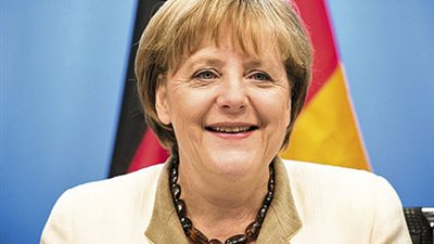 ميركل تطالب بمزيد من الجهود من أجل مساواة حقيقية بين الجنسين