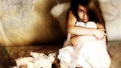 النيابة تأمر بعرض البنت المغتصبة من والدها على الطب الشرعي 