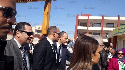وزيرا الاستثمار والتعليم يصلان العبور لافتتاح المدرسة اليابانية (صور)