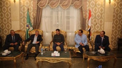  وزير الشباب والرياضة يصل محافظة المنيا لتفقد المنشآت الرياضية (صور)
