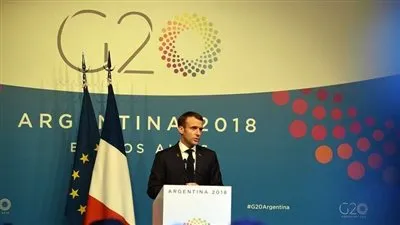 ماكرون: موجة العنف والتخريب التي شهدتها باريس لا يمكن تبريرها