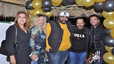 حسن الرداد وإيهاب توفيق وشيكو في حفل افتتاح كافيه محمد ثروت (صور)