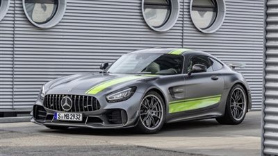 مرسيدس تكشف عن سيارتها 