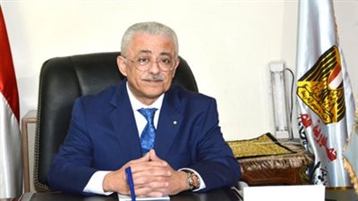 وزير التعليم يكشف لـ