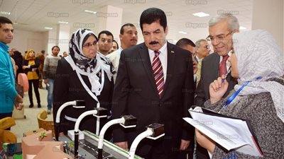 محافظ القليوبية ووكيل التعليم يفتتحان معرض العلوم والهندسة 2019  (فيديو وصور)