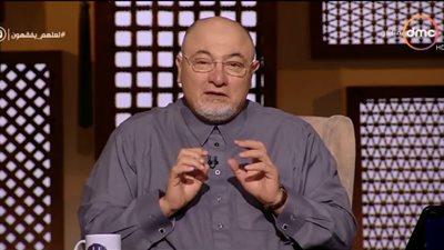 خالد الجندي: 