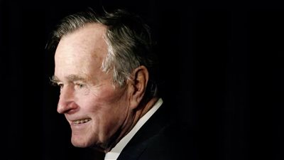 كوسوفو: حداد وطني بيوم على وفاة جورج بوش الأب