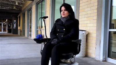 إنتل تطور نظام جديد للتحكم فى الكراسى المتحركة بالإيموشن (فيديو)