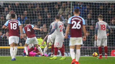 عاجل - بمشاركة صلاح.. ليفربول يحول تأخره لفوز ثمين أمام بيرنلي