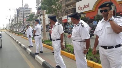 حملات مرورية مفاجئة على الطرق السريعة للكشف عن متعاطي المواد المخدرة أثناء القيادة