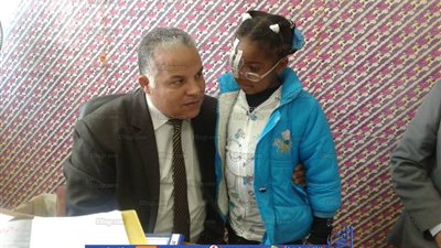 مدير تعليم الإسماعيلية نتابع حالة التلميذة المصابة 