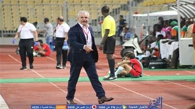 الحضري: لا أعترف باختيارات 