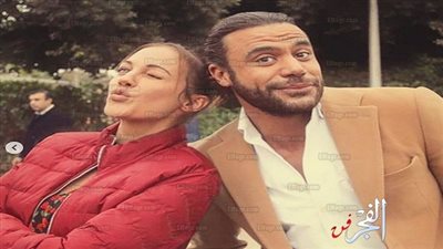 السلطانة هيام تزور محمد إمام فى كواليس 