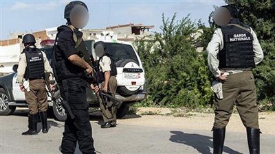 بن قردان: الحرس الوطني يلقي القبض على 10 أجانب بصدد اجتياز الحدود الليبية التونسية خلسة