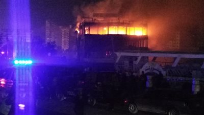 عاجل.. ننشر أسماء 3 مصابين في حريق هائل بـ