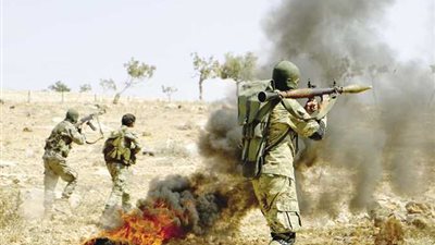 مقتل جندي سوري وإصابة آخر نتيجة قصف المسلحين في اللاذقية