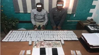 ضبط عاطلين وبحوزتهما 1500 قرص مخدر في رأس غارب