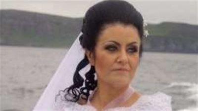 أيرلندية تعلن انفصالها عن زوجها الشبح البالغ من العمر 300 عام (صور)