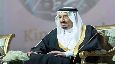 خادم الحرمين يطَّلع على المخطط العام وتقدم أعمال مشروع البحر الأحمر