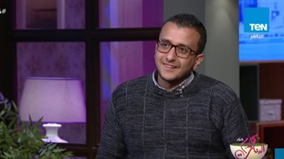 مينا صلاح عن تحمل الفتاة مصاريف الخروج مع خطيبها: 