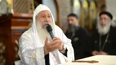 القس مكاري يونان يزور مستشفى ٥٧٣٥٧ لسرطان الأطفال (فيديو)