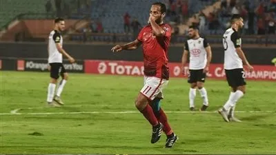 عاجل.. محمد صلاح ووليد سليمان في القائمة النهائية لأفضل لاعب في إفريقيا