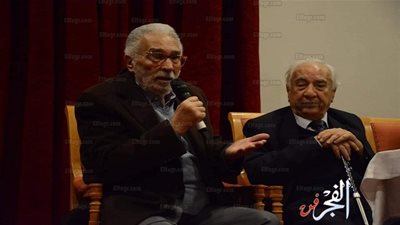 عبد الرحمن أبو زهرة يشارك في ندوة المكرمين بحفل ختام 