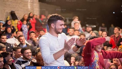 خاص| صور خطوبة صلاح محسن مهاجم الأهلي بقريته في الشرقية